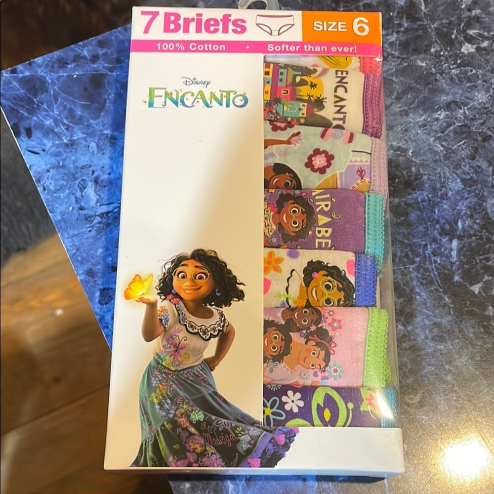 Disney Encanto Girls' Briefs - 7 Pack